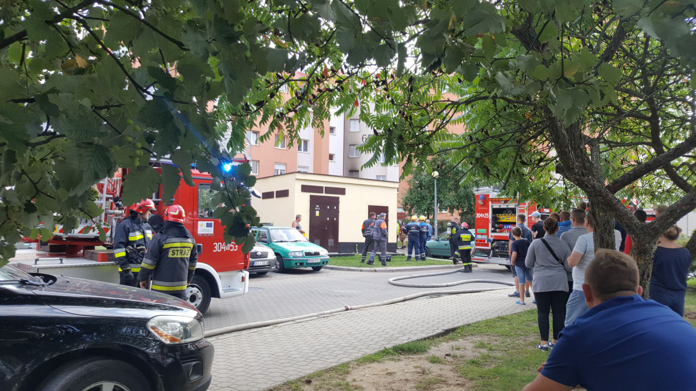 Tragiczny pożar na ul. Boboli w Białymstoku. Nie żyje mężczyzna