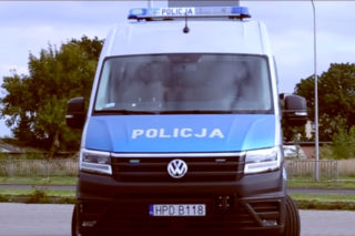 Dopakowane sprzętem nowe radiowozy. Wyposażenie robi wrażenie