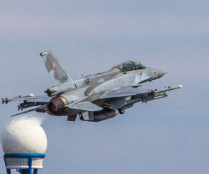 F-16D