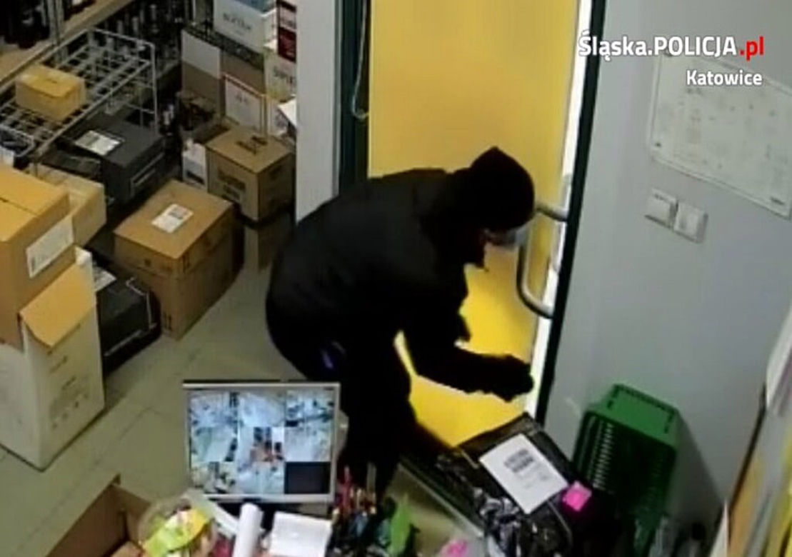 Wyjście bocznymi drzwiami bezpieczeństwa