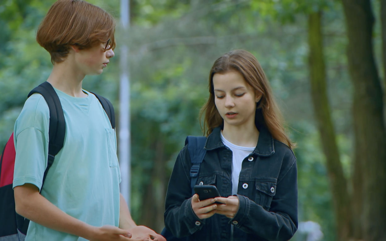 Barwy szczęścia odc. 2737. Ewa (Gabriela Ziembicka), Aleks (Hubert Wiatrowski)	