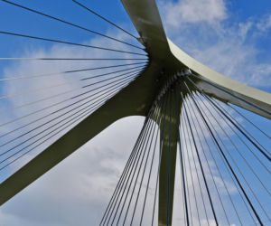 Piramidebrug w Gandawie