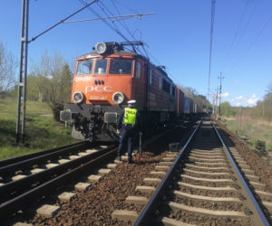 Koszmar na torach w Małej Nieszawce koło Torunia. Nie żyje 45-latek!