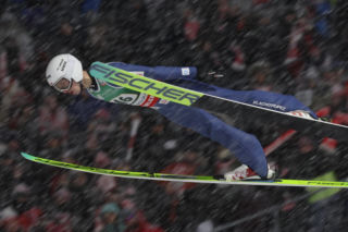 Kacper Tomasiak poza dziesiątką w Zakopanem. Tak bywa niestety w tym sporcie