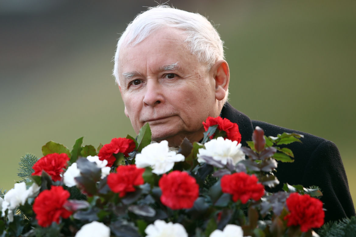 Sikorski grozi Kaczyńskiemu komornikiem