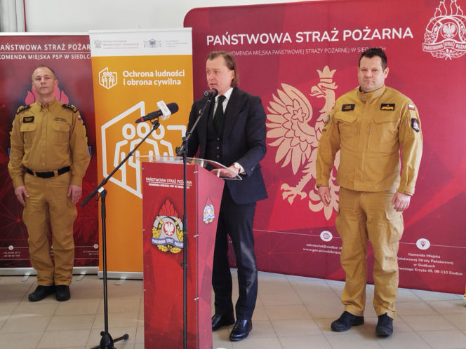 Nowy sprzęt trafi do strażaków z Siedlec, Łosic, Makowa Mazowieckiego, Ostrołęki, Ostrowi Mazowieckiej, Pułtuska, Sokołowa Podlaskiego, Węgrowa i Wyszkowa