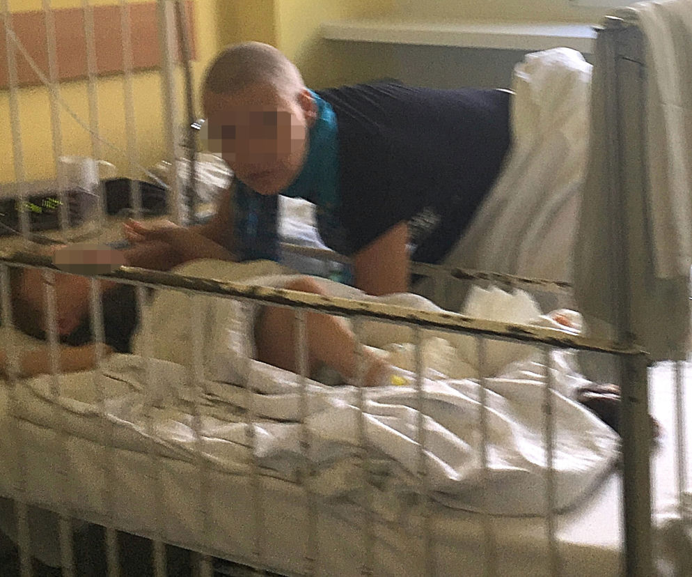 Szymonek wypadł z okna, gdy matka była pijana