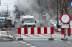 Pęknięta rura paraliżuje Wolę. Górczewska zamknięta na tydzień po awarii ciepłowniczej