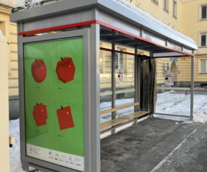 Tramwaj wzdłuż ul. Rakowieckiej w Warszawie w styczniu 2026