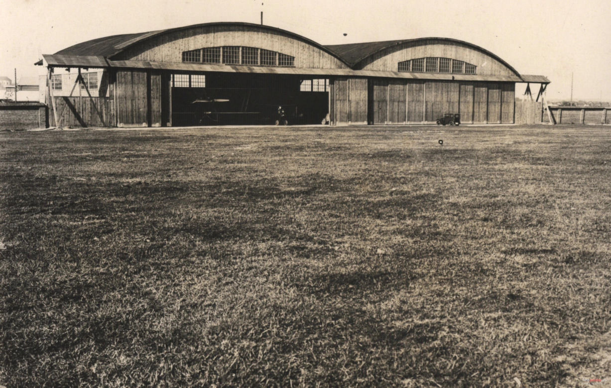  Krajowa Fabryka Samolotów E. Plage, T. Laśkiewicz