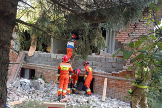 Dramat pod Tarnowem. Eksplozja zniszczyła dom, w akcji śmigłowiec LPR