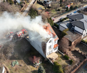 Seria groźnych pożarów pod Warszawą