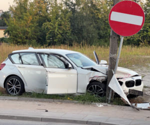 Śmiertelny wypadek w Warszawie. Na asfalcie został biały pantofel ofiary