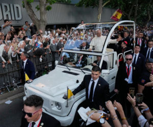 Papież Leon XIV w Madrycie. Tłumy na mszy na Plaza de Cibeles i wielka procesja Bożego Ciała