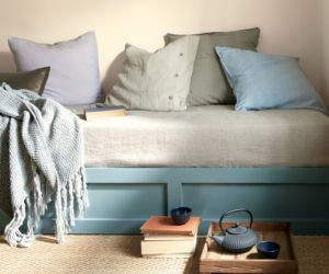 Kolor Roku 2021 Benjamin Moore: zielono-niebieski Aegean Teal