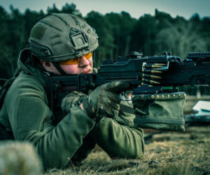 Żołnierze 10 Wrocławskiej Brygady Łączności na poligonie. Intensywne szkolenie i strzelanie z karabinów BOR