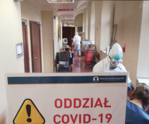 Oparzeniówka w Siemianowicach Śląskich zwiększa liczbę łóżek dla pacjentów z COVID-19. A co z innymi pacjentami?