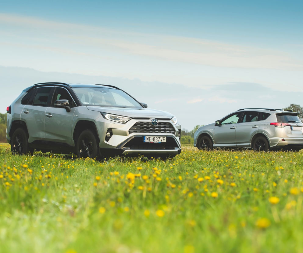 Toyota RAV4 piąta generacja & Toyota RAV4 czwarta generacja