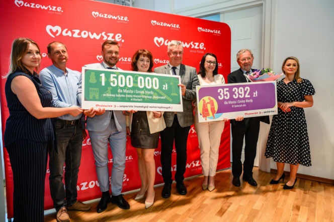 Będą remonty dróg, renowacja zabytków czy inwestycje wodno-kanalizacyjne. Ponad 18 mln zł z budżetu Mazowsza na inwestycje w powiecie siedleckim