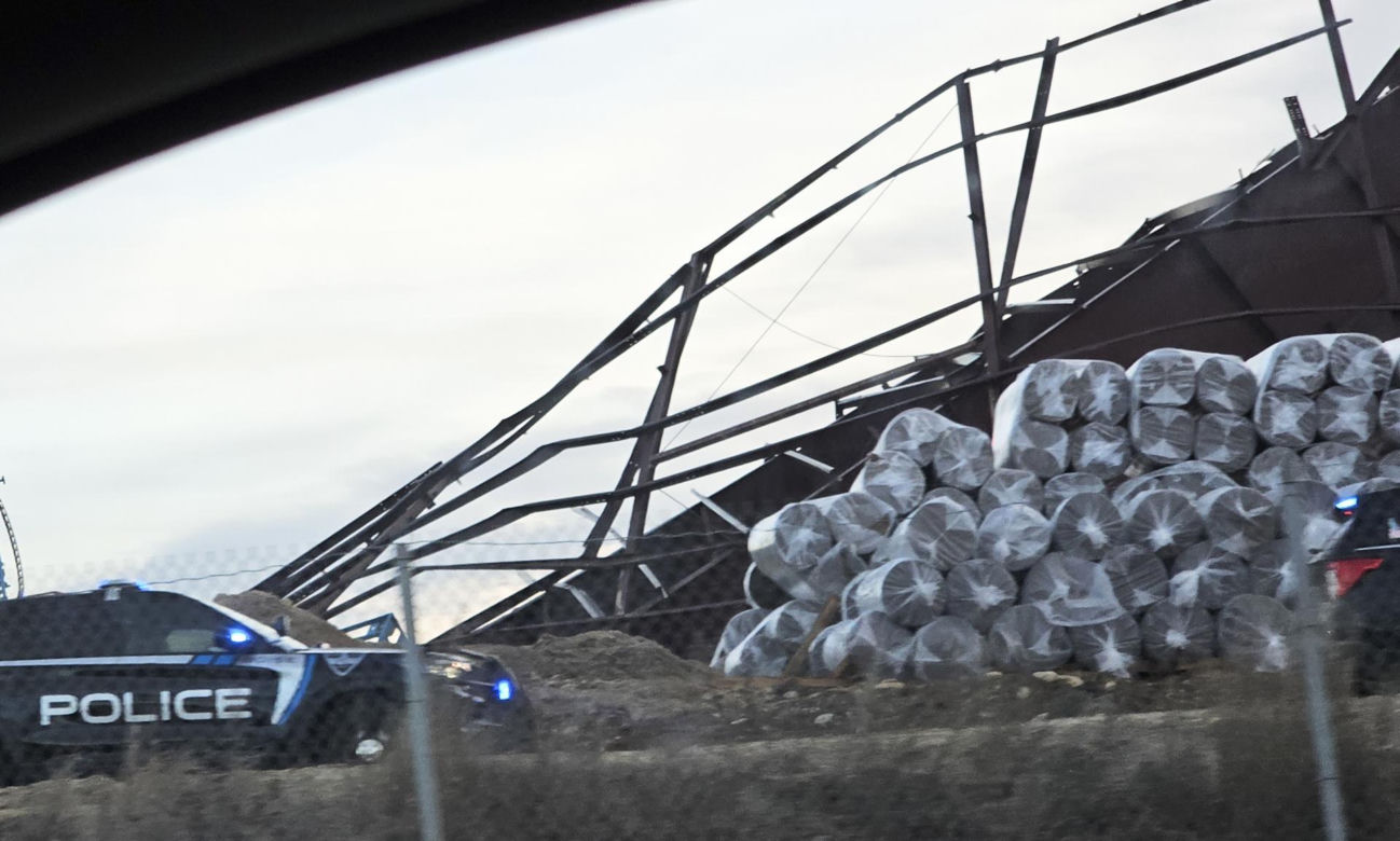 Tragedia na lotnisku. Zawalił się hangar! Trzy osoby nie żyją, pięć jest w stanie krytycznym