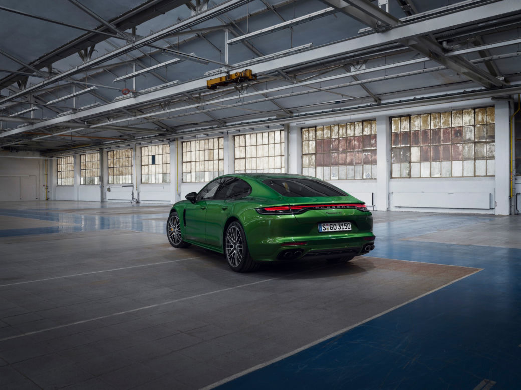Nowe warianty Porsche Panamera po liftingu (2021)