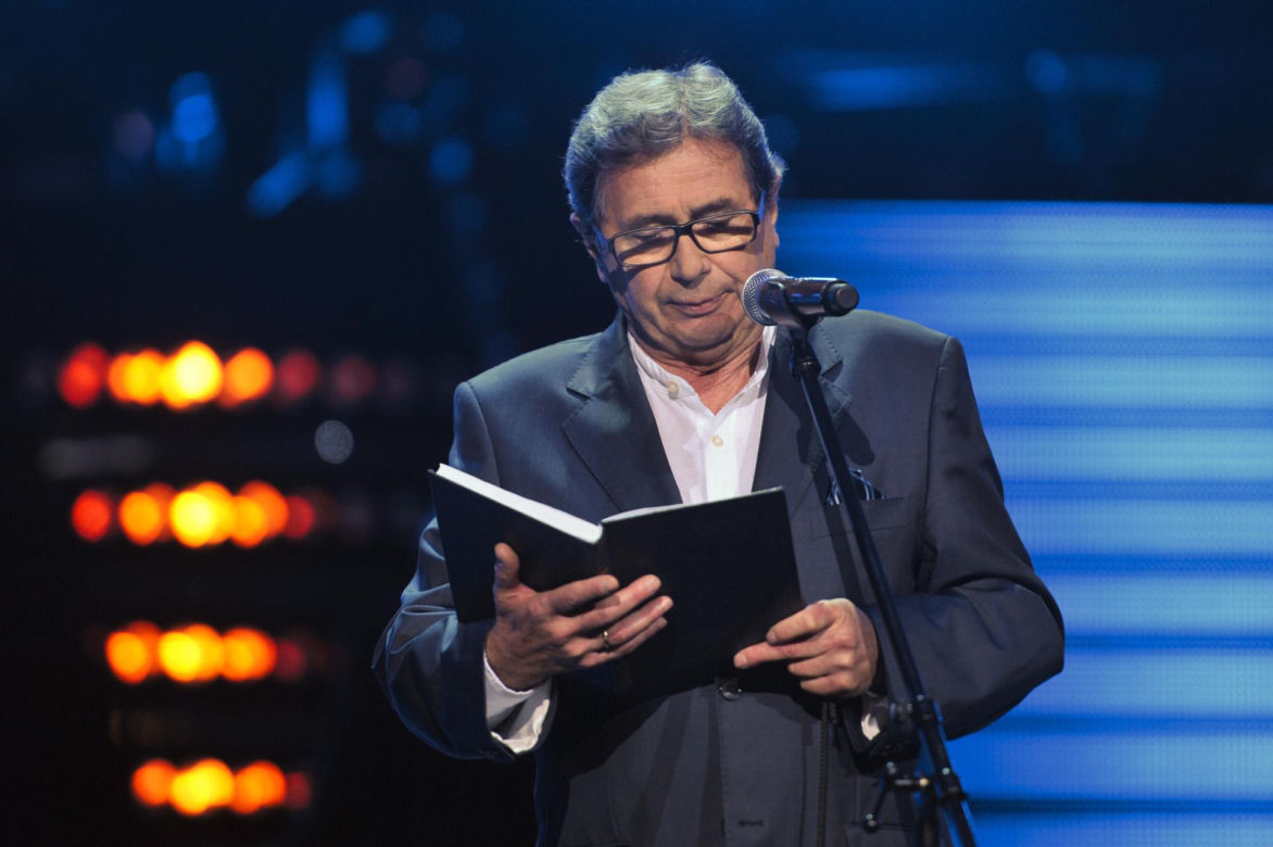 Niegdyś bożyszcze tłumów jako Janek Kos. Tak przez lata zmieniał się legendarny aktor Janusz Gajos