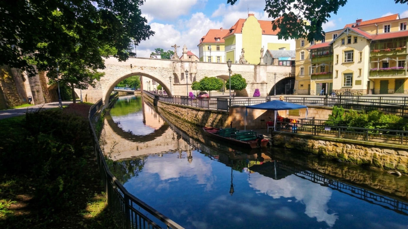 Dolnośląska Wenecja zachwyca. To miasto ma klimat jak we Włoszech