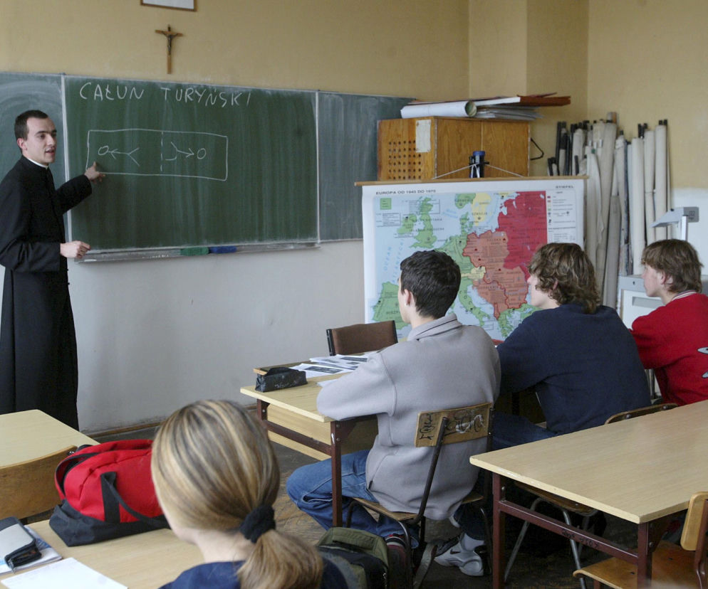 Polacy nie chcą religii w szkołach