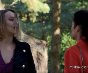 M jak miłość. Kinga (Katarzyna Cichopek), Kamila (Anna Gorajska)