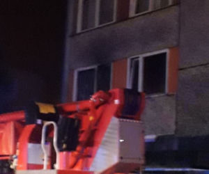 Szudziałowo. Pożar bloku. Jedna osoba ranna