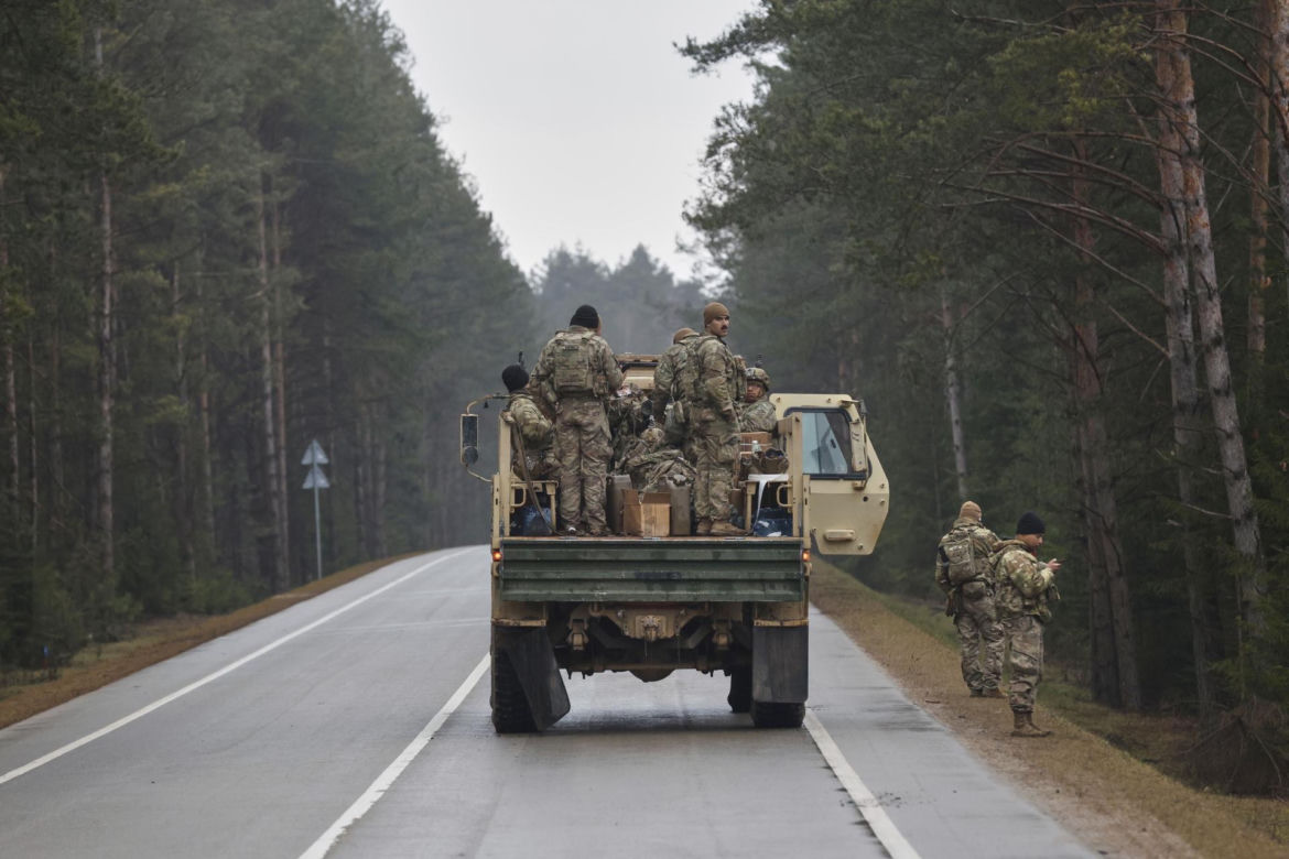 Hercules na litewskim poligonie w Podbrodziu.