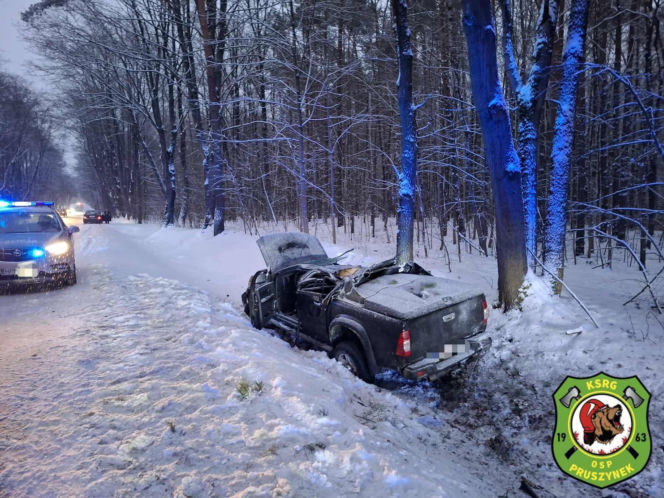 Dachowanie auta na trasie Siedlce - Łosice