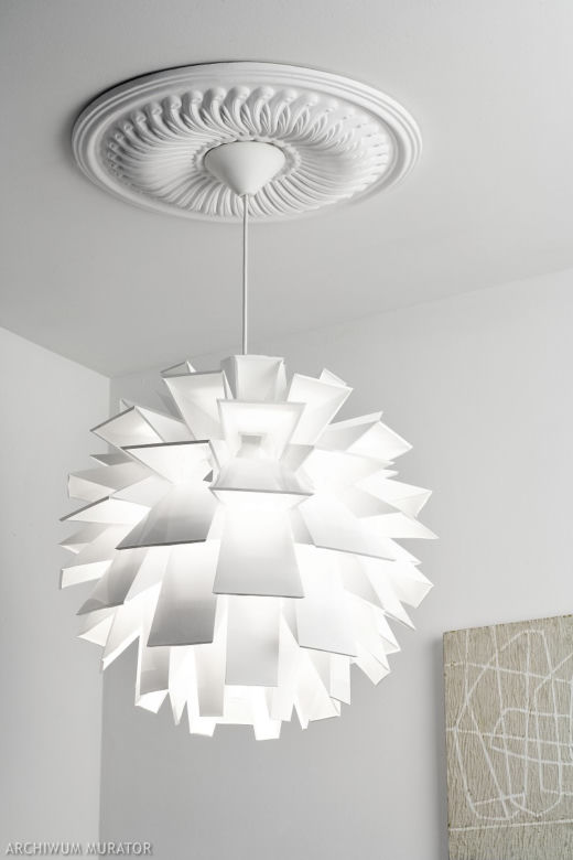 Nowoczesne LAMPY do salonu: 36 aranżacji