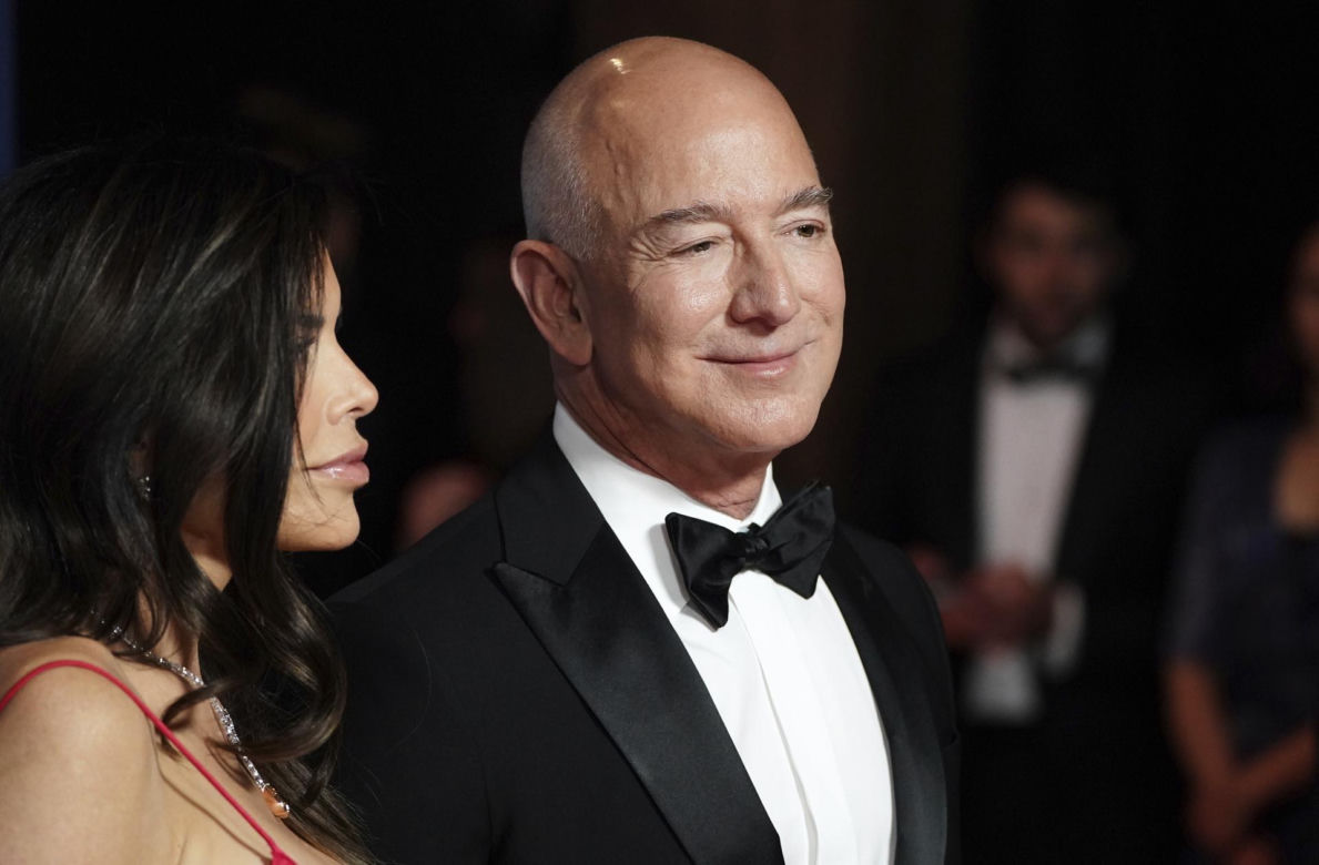 Jeff Bezos wynajął całą wenecką wyspę na ślub! Protesty zrujnują sielankę?