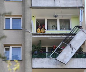 urwany balkon Targówek