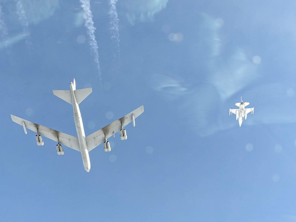 Poznańskie F-16 eskortowały amerykański bombowiec strategiczny B52