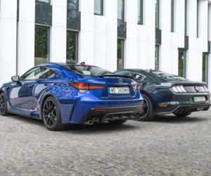 Lexus RC F Carbon 5.0 V8 vs. Ford Mustang Bullitt 5.0 V8