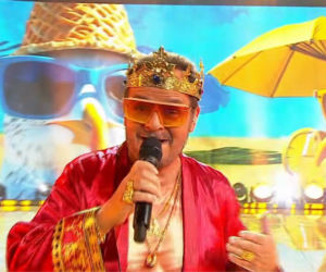 Piotr Pręgowski na preselekcjach do Eurowizji 2026. Namalowany tors, pingwiny i parawany (tango)