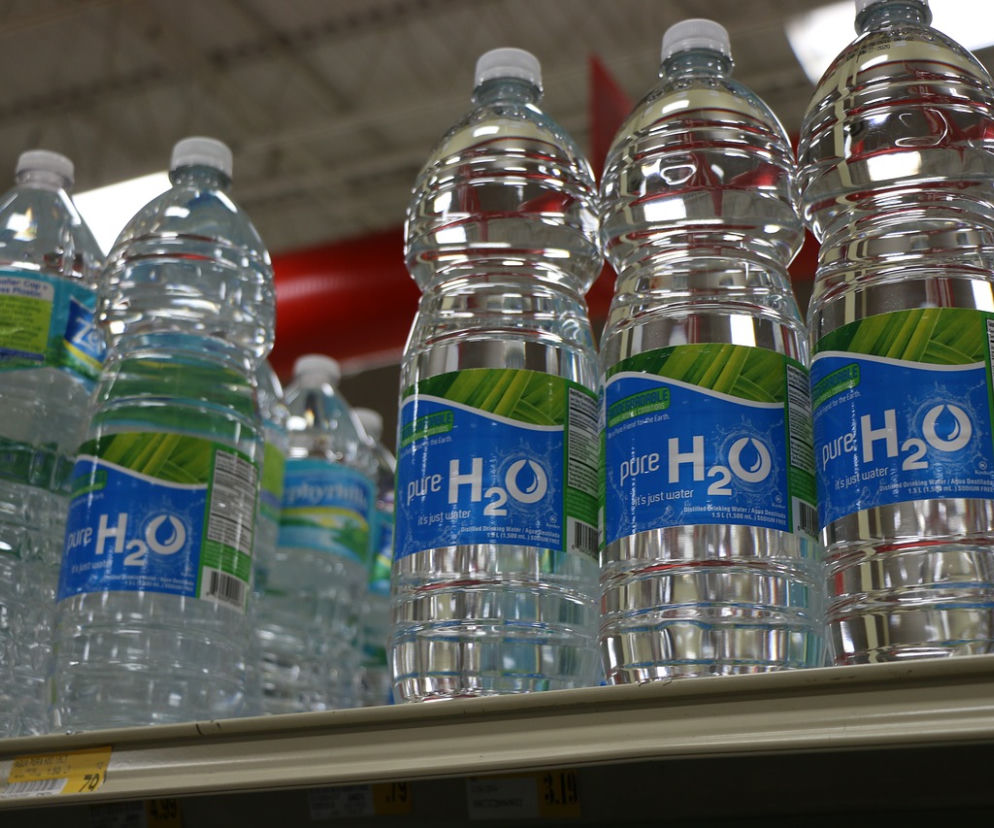 Plastikowe butelki będą zwrotne. Wkrótce system kaucyjny w Polsce