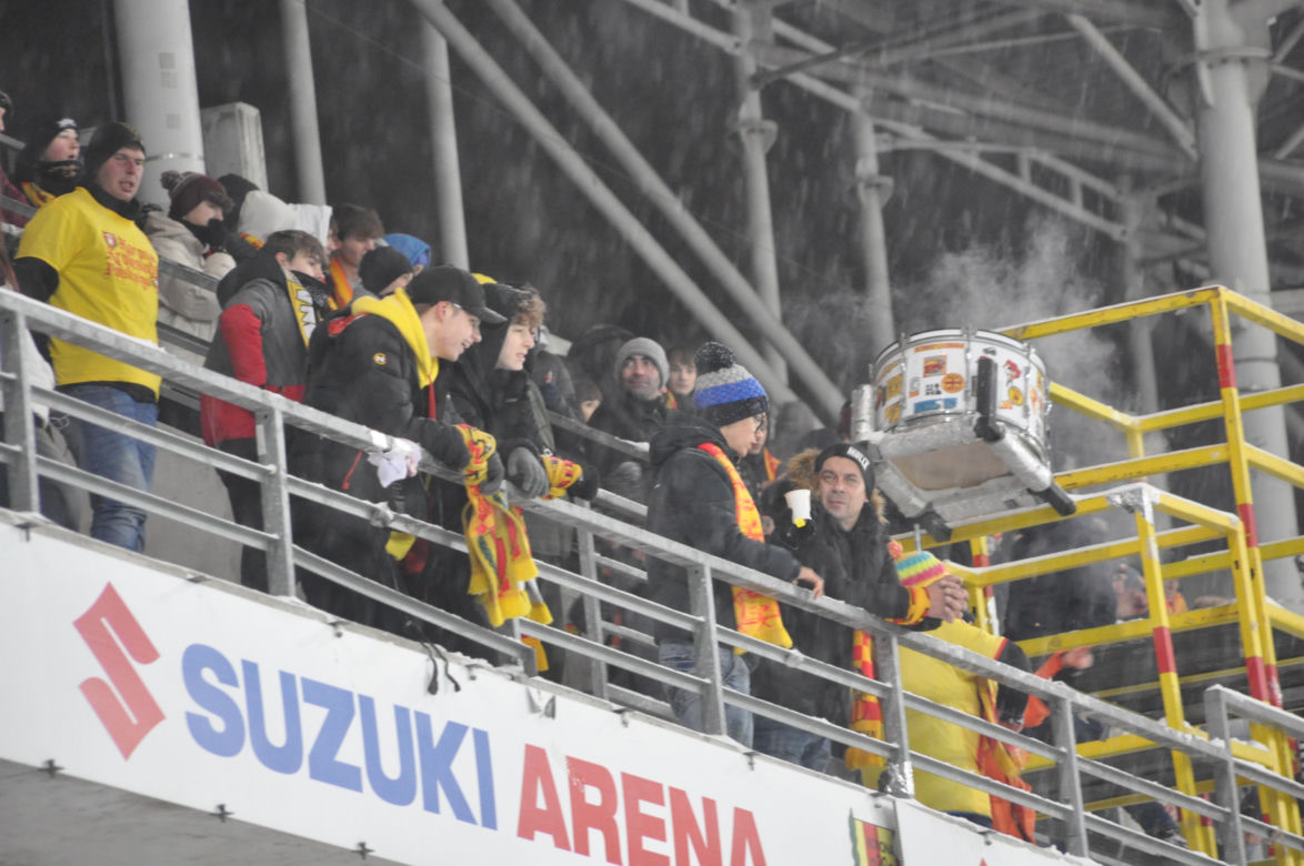 Korona Kielce - Lech Poznań. Zdjęcia kibiców na Suzuki Arenie