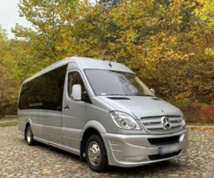 Krzysztof Krawczyk sprzedaje Mercedesa Sprintera