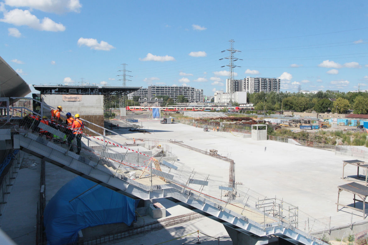 Wielkie zmiany rozkładów jazdy pociągów. Remont Dworca Warszawa Zachodnia się opóźnia