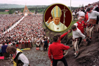 PŚ Zakopane. Jan Paweł II zgromadził pod Wielką Krokwią 300 tysięcy wiernych. Poruszające sceny