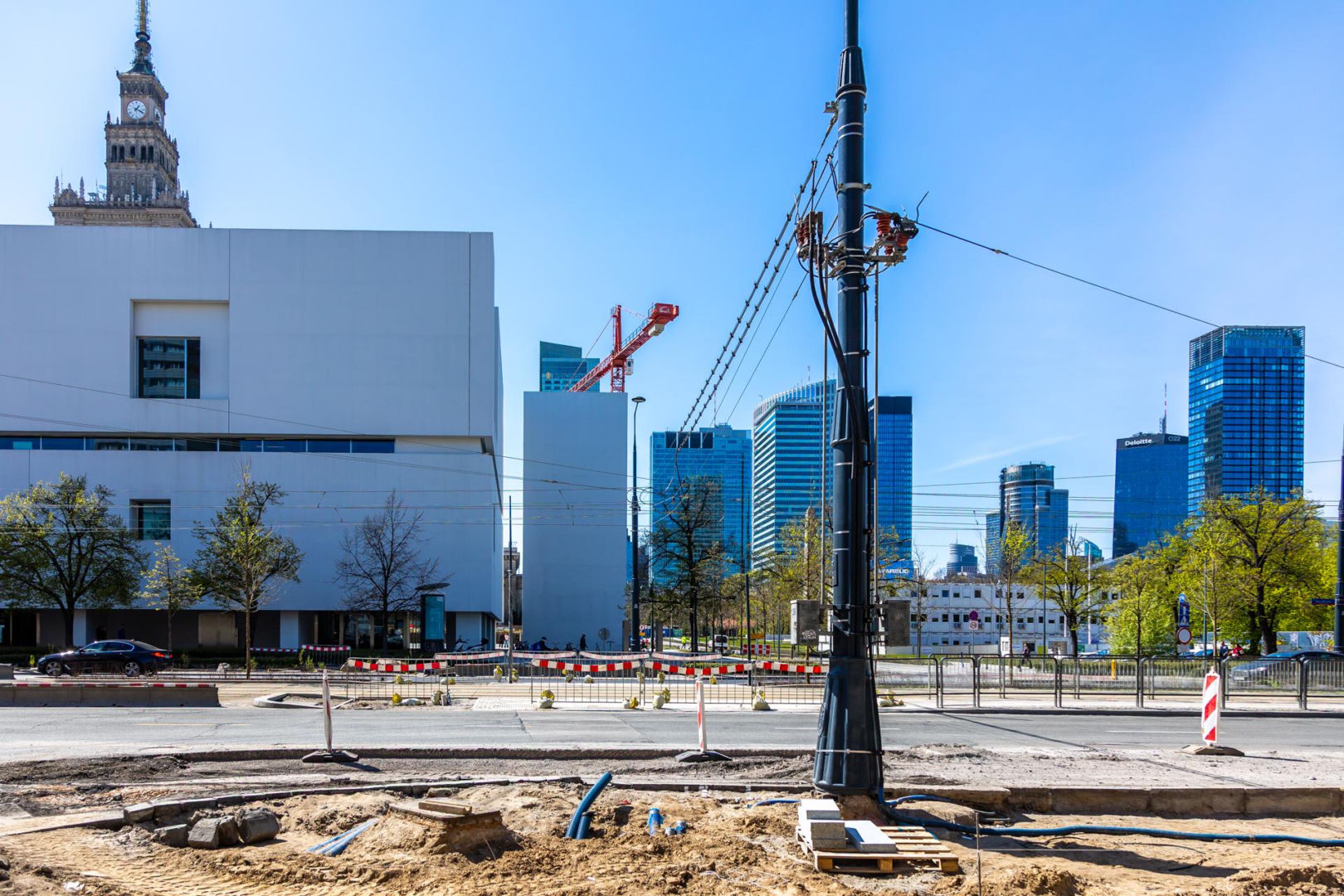Budowa przejścia dla pieszych przez ul. Marszałkowską w Warszawie na wysokości ul. Sienkiewicza