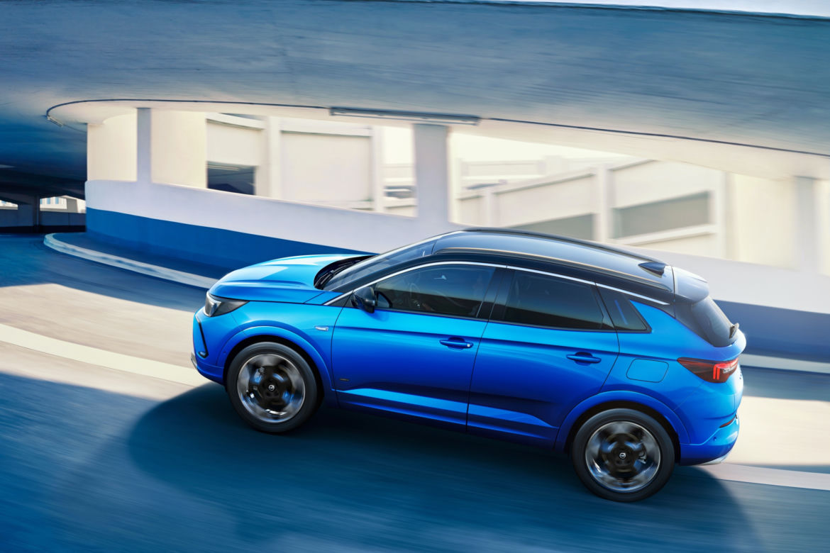 Opel Grandland Hybrid4 lifting 2021
