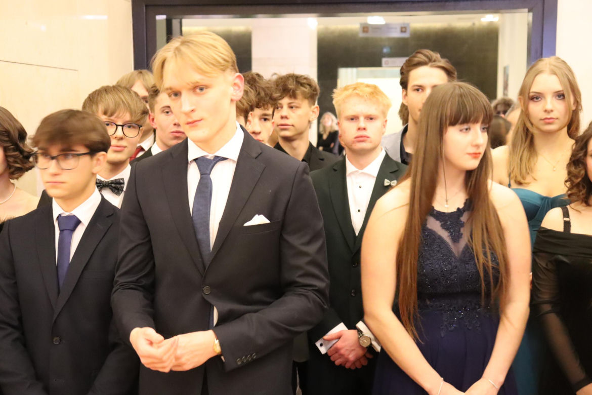 Studniówka V Liceum Ogólnokształcące w Poznaniu -