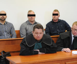 Policjanci dręczyli 18-latka paralizatorem