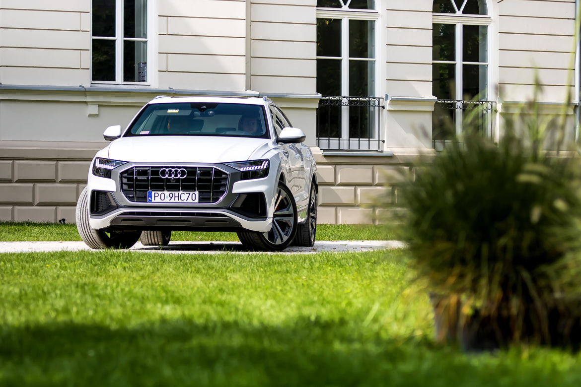 Audi Q8 50 TDI quattro tiptronic 
