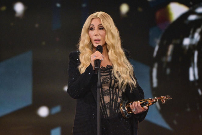 Cher bierze ślub z młodszym o 40 lat! Ona zaraz skończy 80