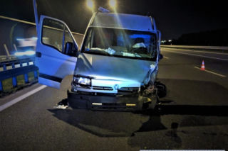 W nocy jechał autostradą bez świateł i pod prąd! Spowodował 3 wypadki, ale się nie zatrzymał!